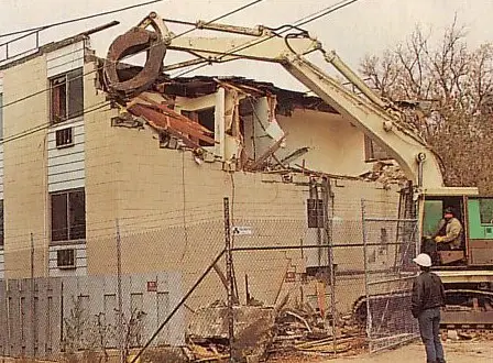 jeffrey-dahmer-apartment-16